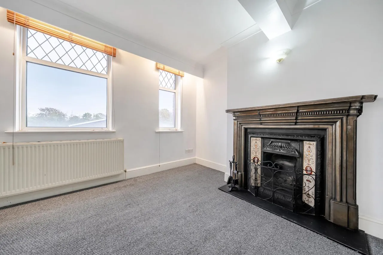 Wrotham Road, DA16, photo 11