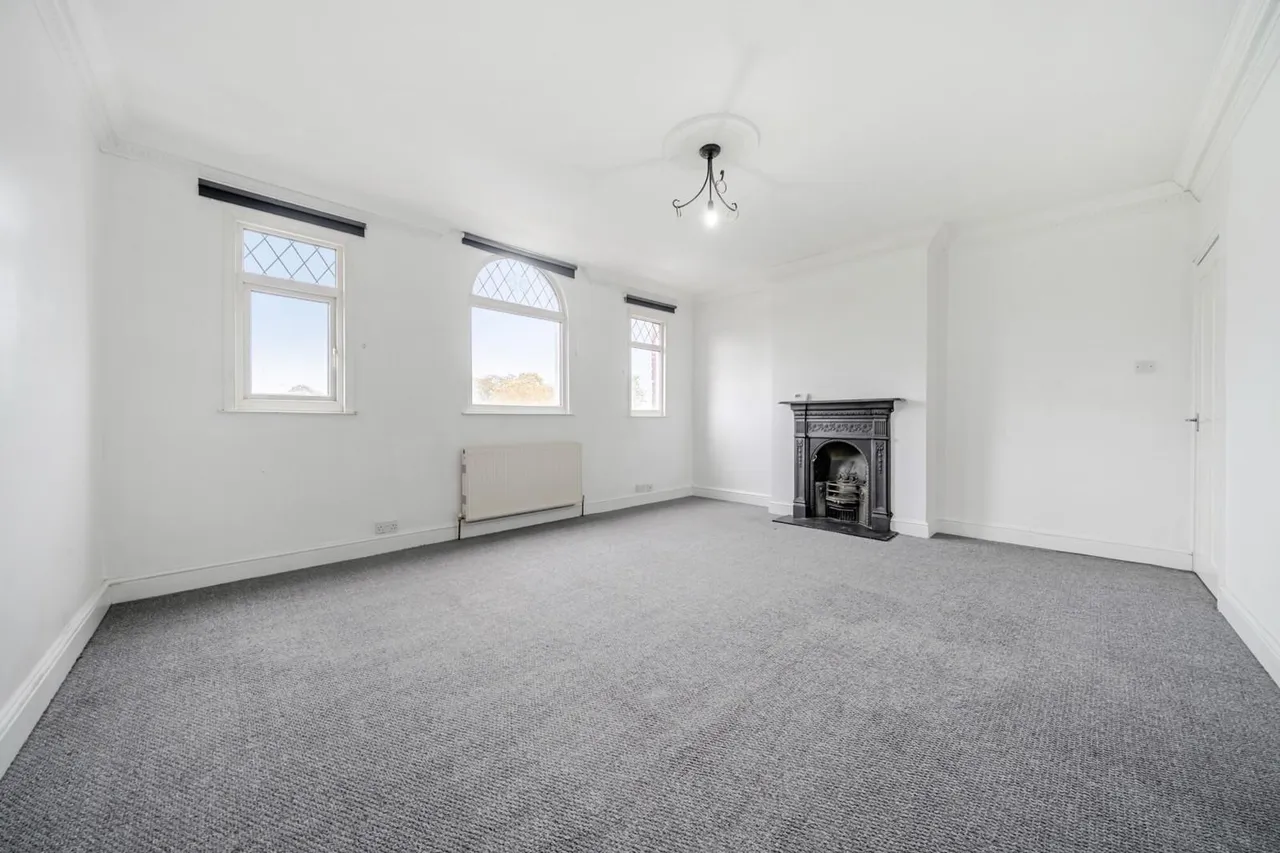 Wrotham Road, DA16, photo 4