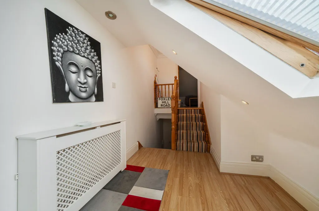 142 Godstone Road, Purley CR8 2DF, photo 11