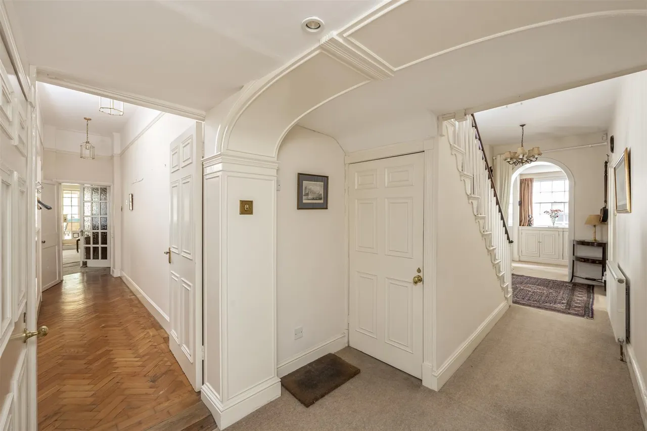High Street, Uckfield, East Sussex, TN22 1RD, photo 12
