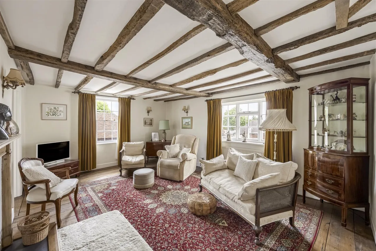High Street, Uckfield, East Sussex, TN22 1RD, photo 3