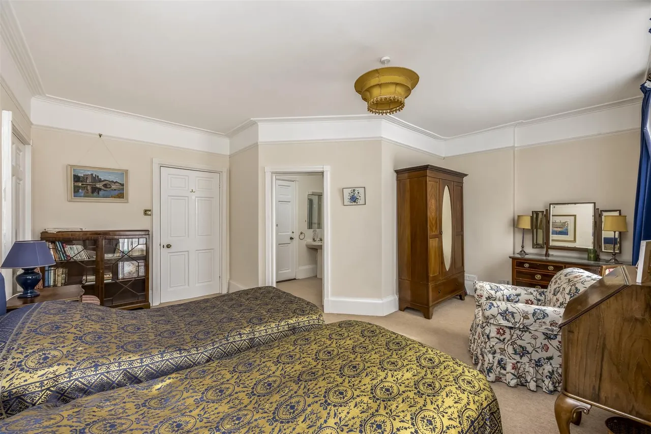 High Street, Uckfield, East Sussex, TN22 1RD, photo 24