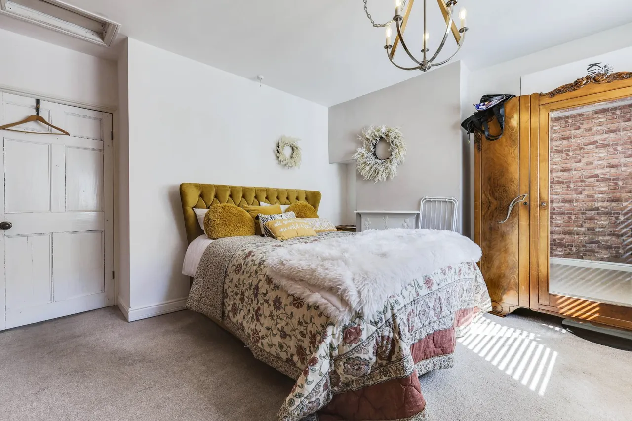 Sandhurst Street, Calverley, LS28, photo 13