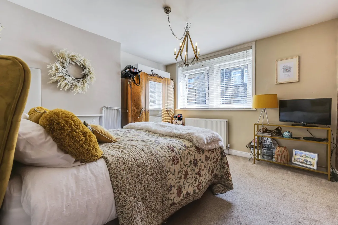 Sandhurst Street, Calverley, LS28, photo 12