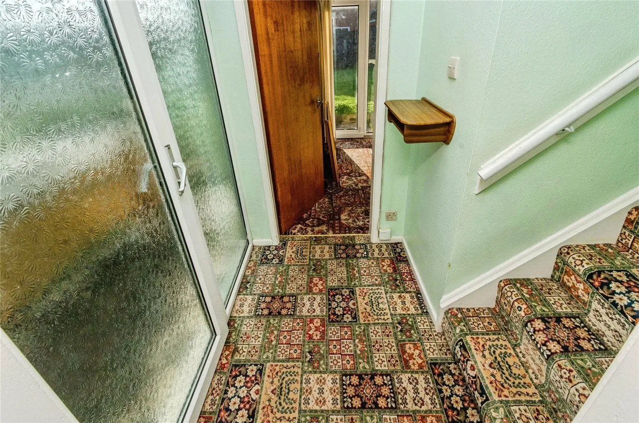 Wood Green, Cheslyn Hay, Walsall, Staffordshire, WS6, photo 9