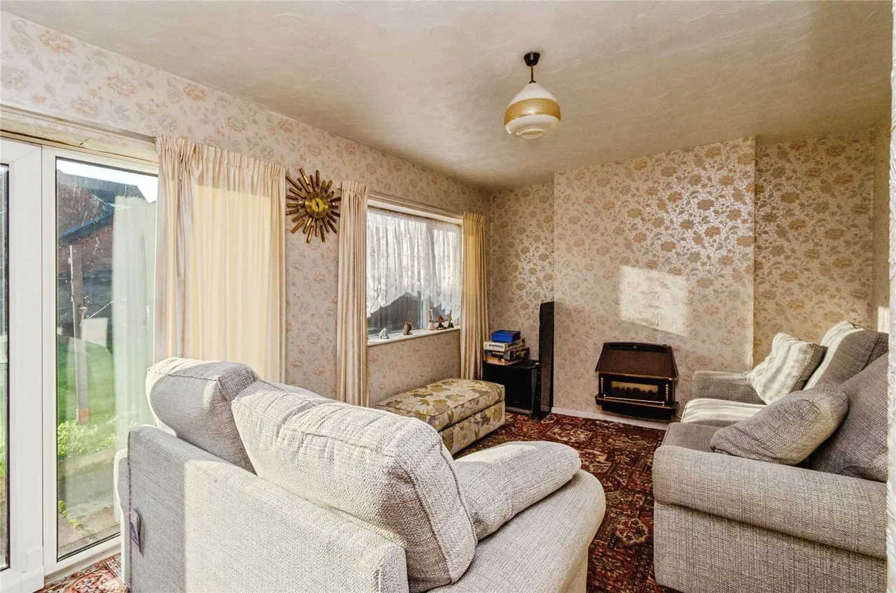 Wood Green, Cheslyn Hay, Walsall, Staffordshire, WS6, photo 3
