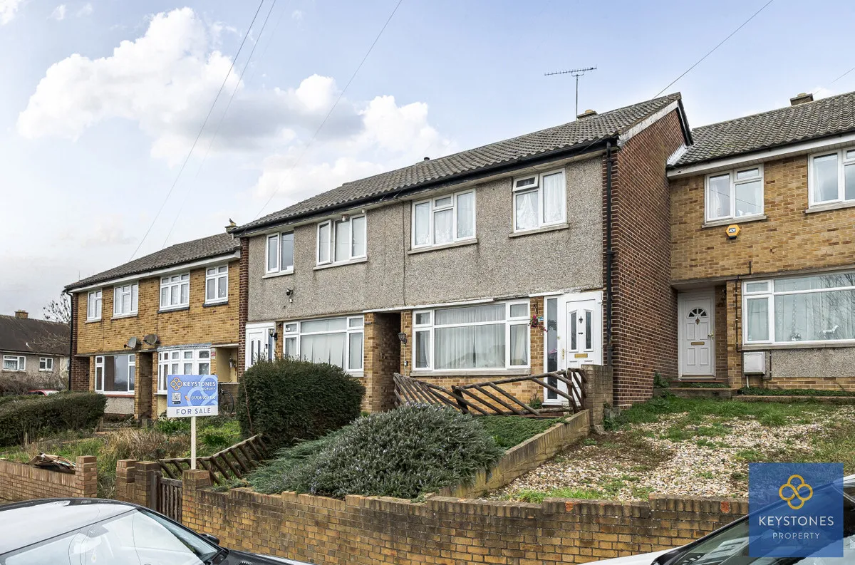 Highfield Road, Romford, Collier Row, RM5 3AE, photo 18