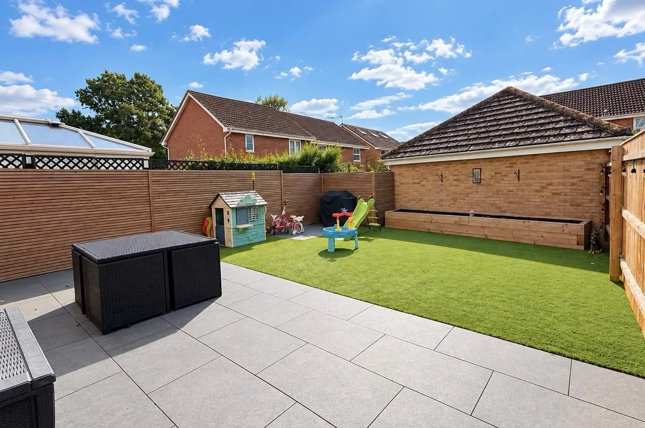 Hillmeadow, Verwood, BH31, photo 24