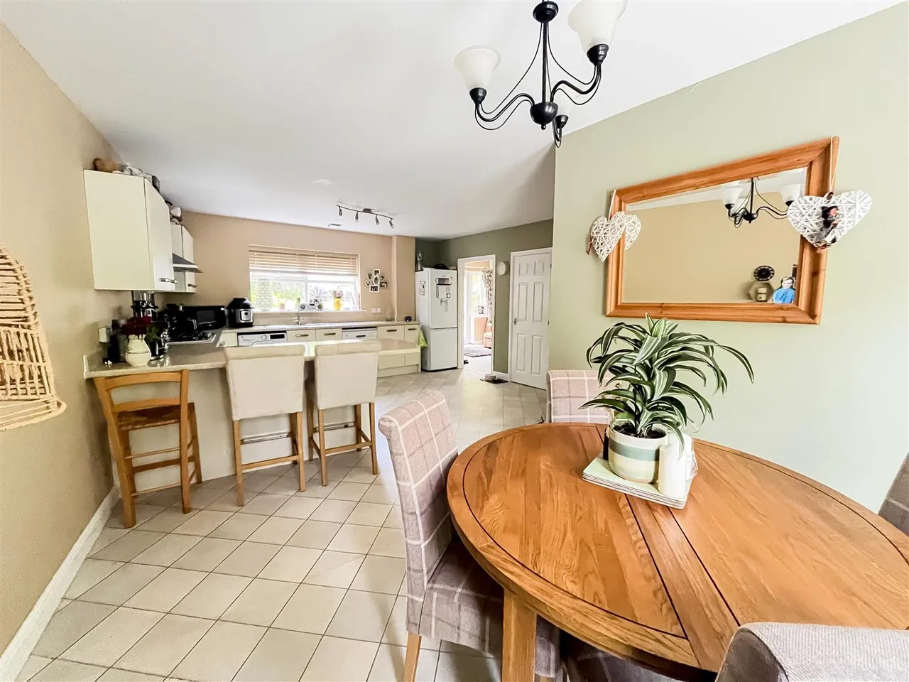 Goldring Avenue, Hellingly, Hailsham, BN27 4BX, photo 4