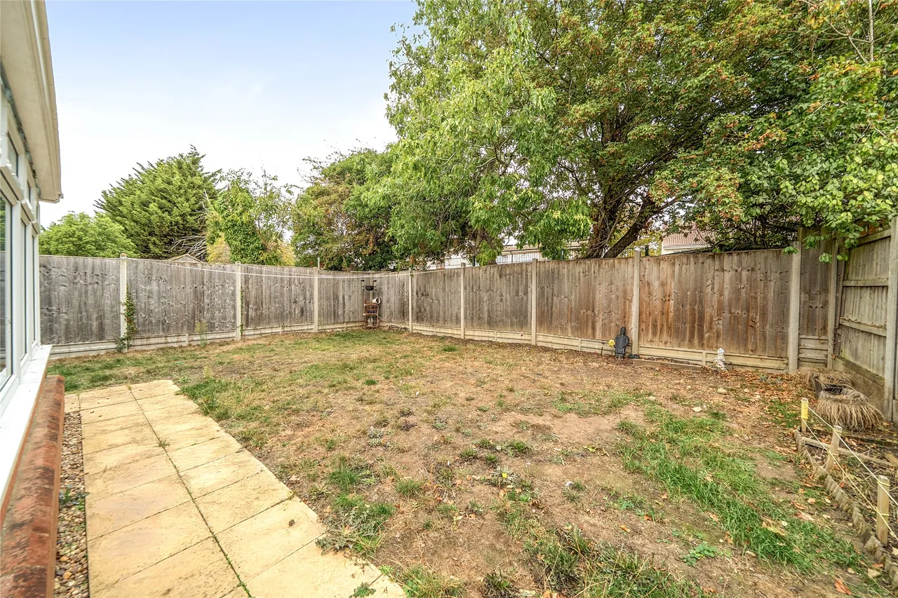 Berry Court, Bradville, MK13, photo 10