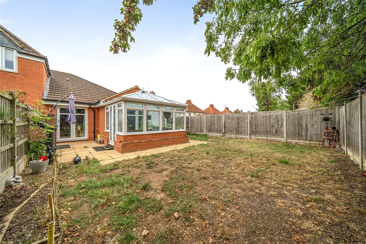 Berry Court, Bradville, MK13, photo 12