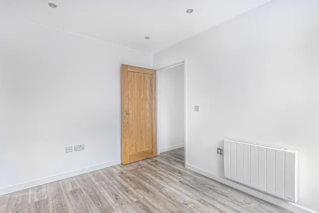 West Bar Street, Banbury, OX16, photo 8
