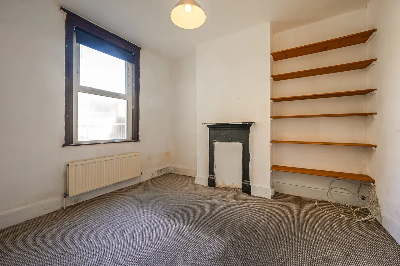 8 Hedgley Street, London, photo 9