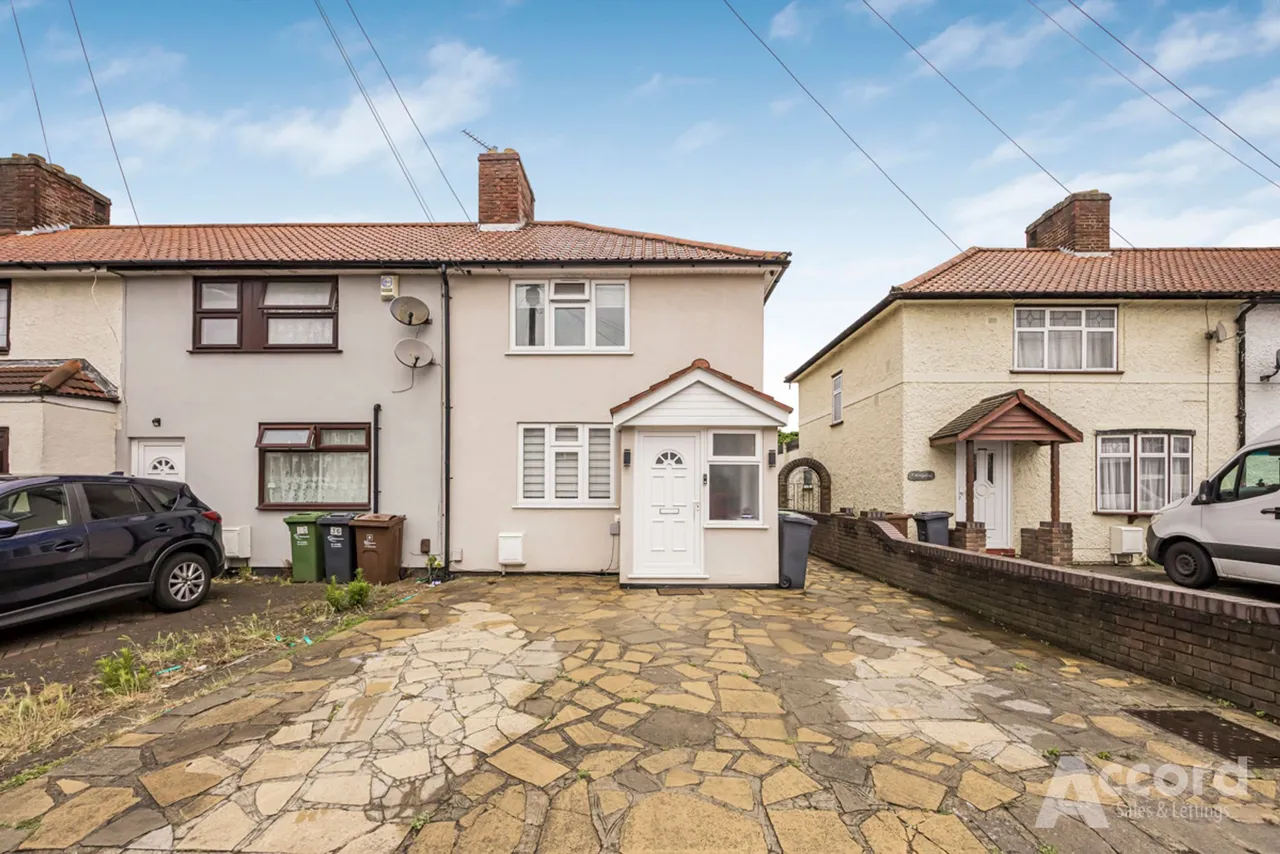 Westfield Road, Dagenham, RM9, photo 50