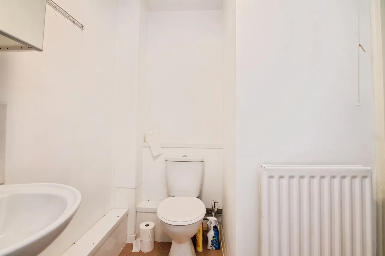 Crown Walk, Tipton, DY4, photo 11