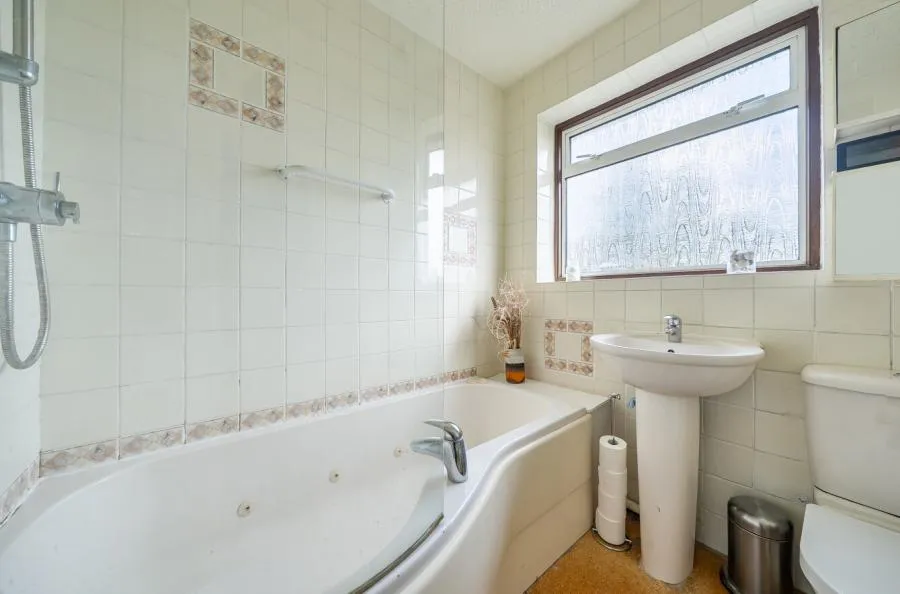 Tring Road, Dunstable, LU6, photo 12