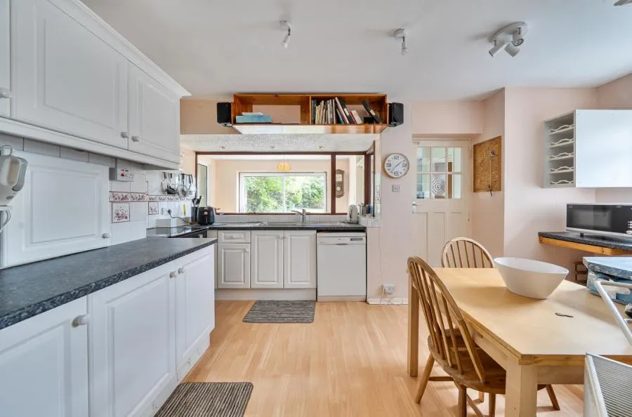 Tring Road, Dunstable, LU6, photo 2