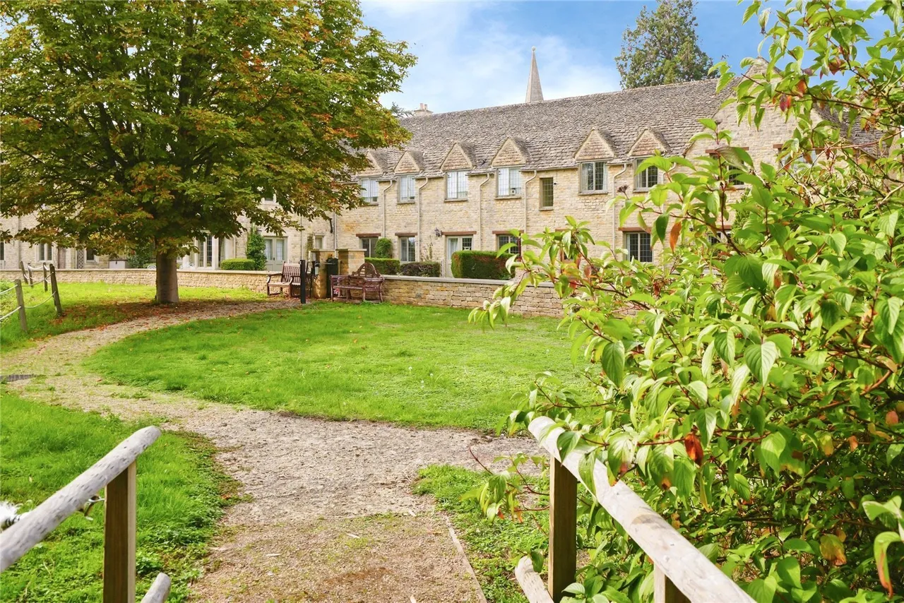 Station Road, Shipton-under-Wychwood, OX7, photo 16