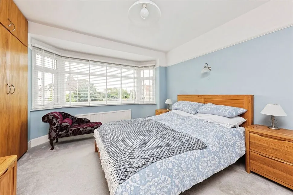 George V Avenue, Margate, Kent, CT9, photo 10
