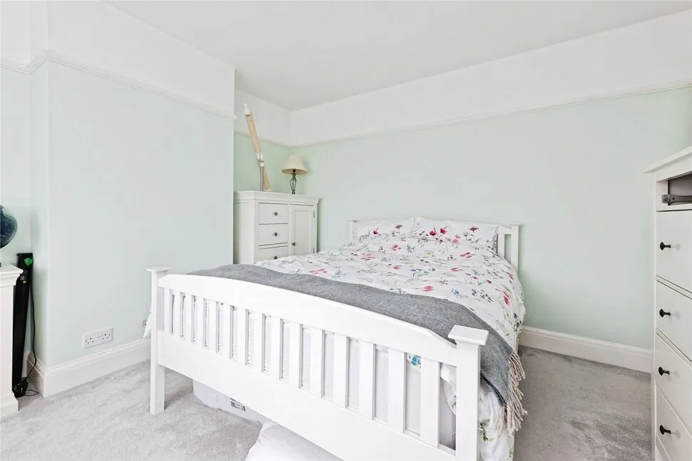 George V Avenue, Margate, Kent, CT9, photo 12