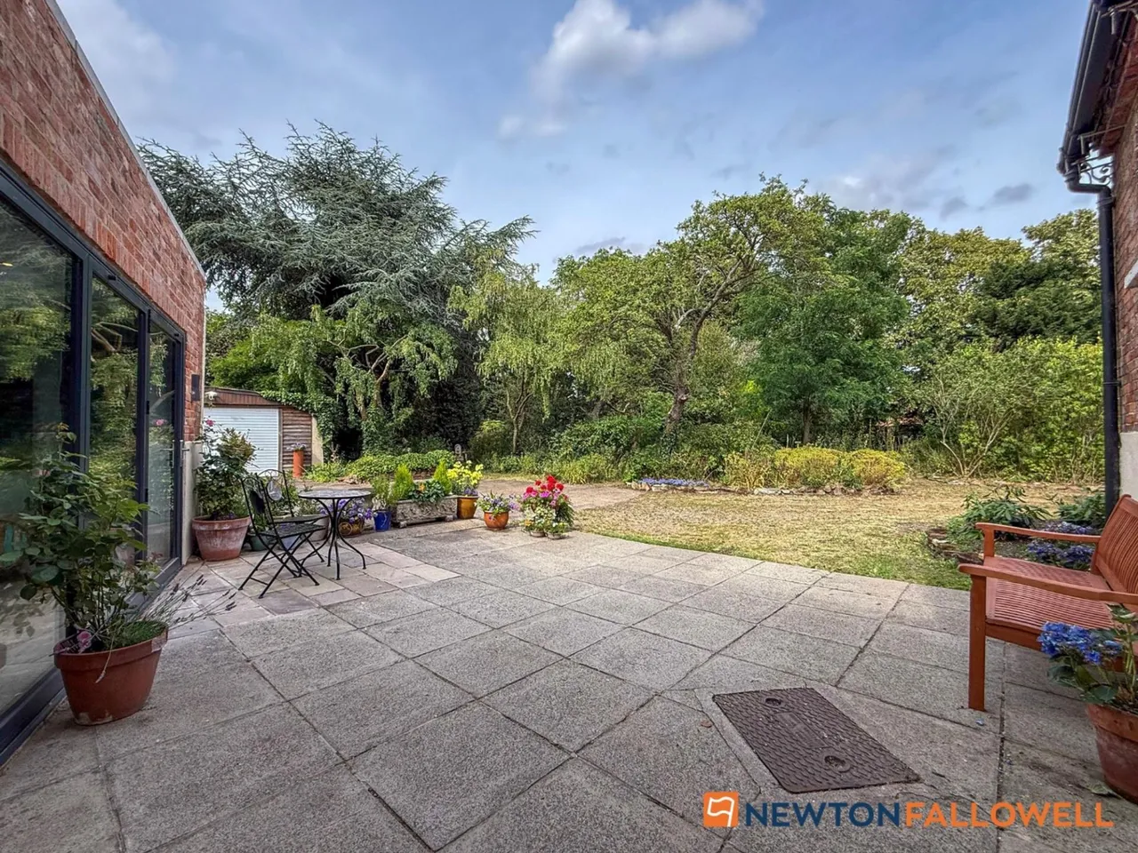 Main Street, Balderton, NG24, photo 28