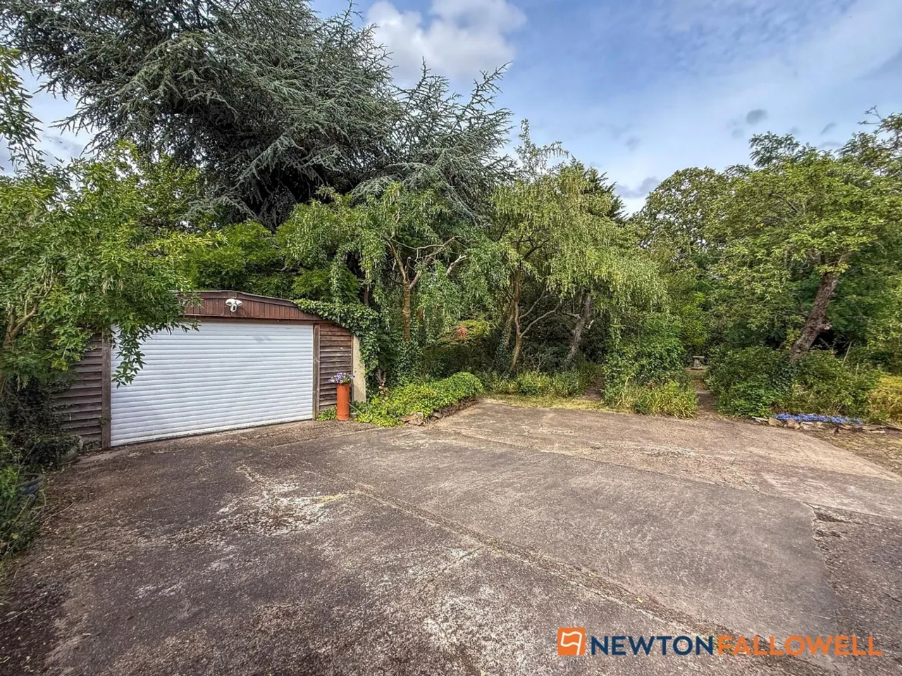 Main Street, Balderton, NG24, photo 30