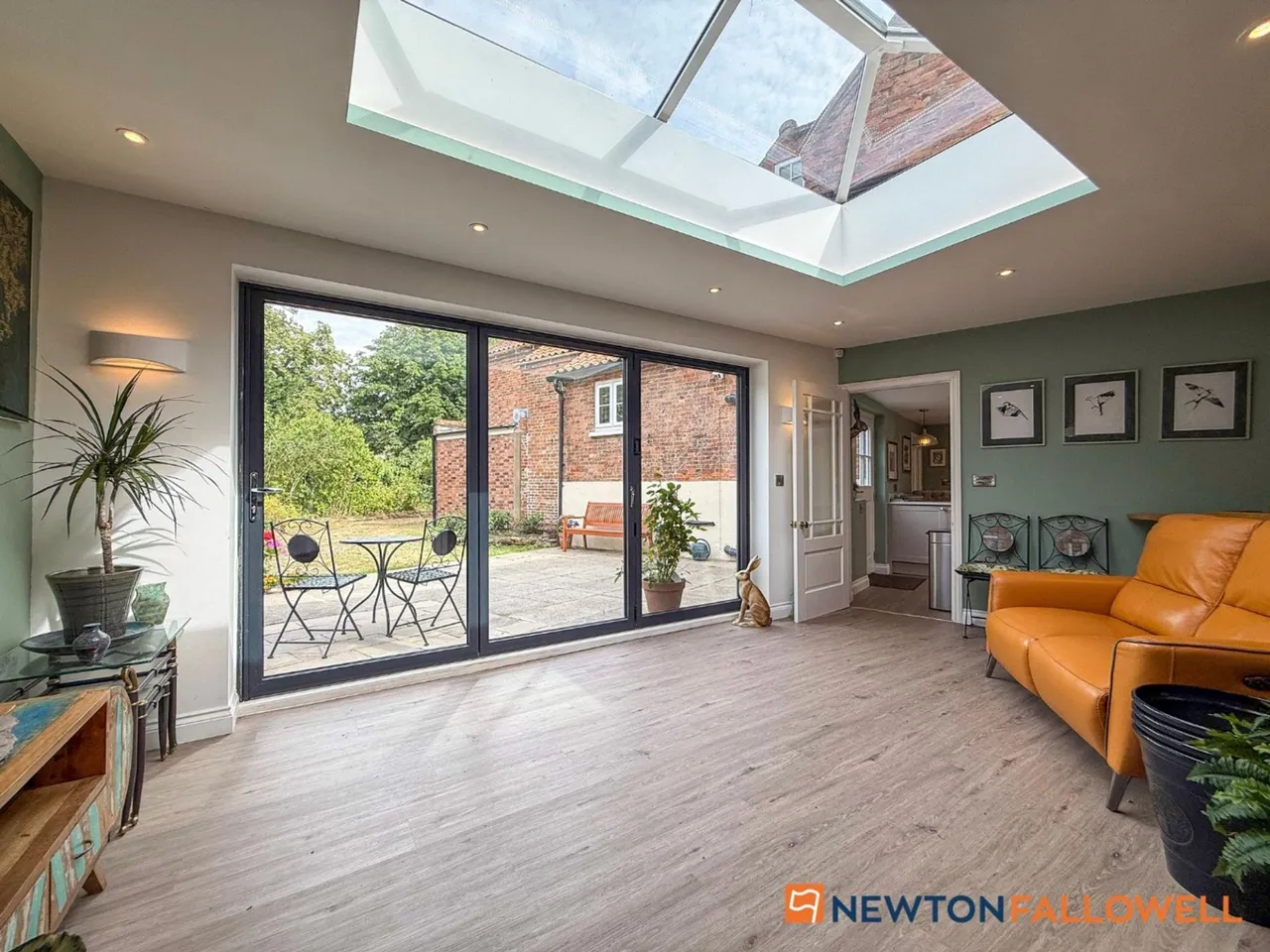 Main Street, Balderton, NG24, photo 5