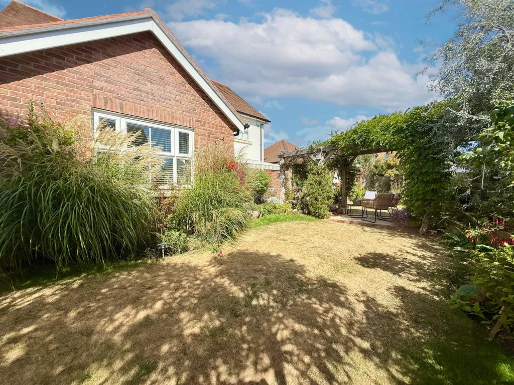 Crabtree Close, Great Horwood MK17 0FP, photo 21