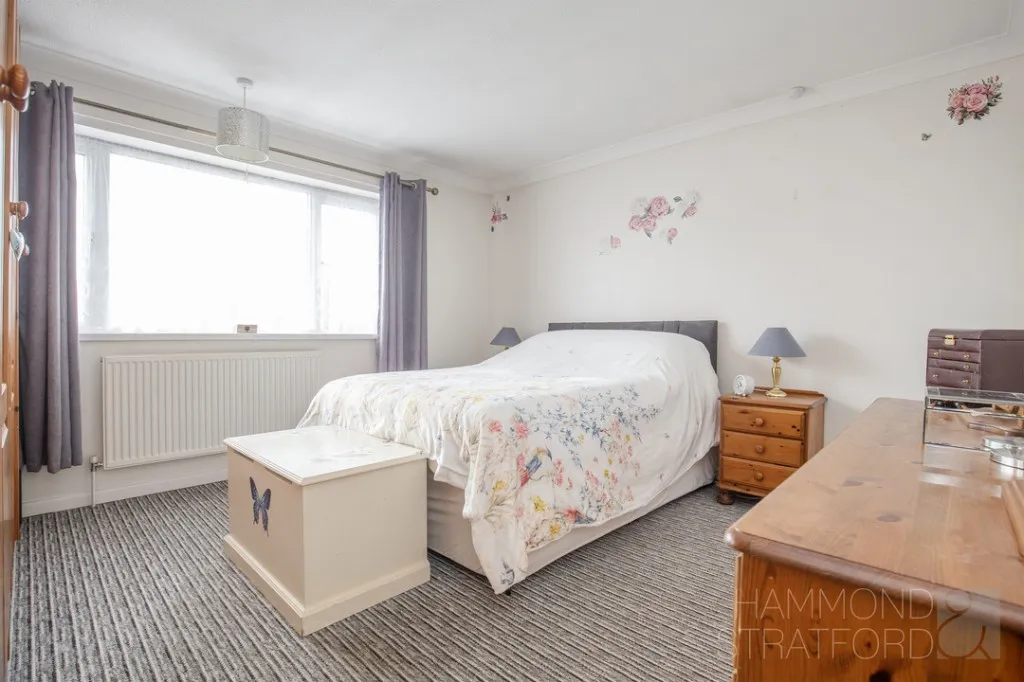 Halford Road, Attleborough, photo 12