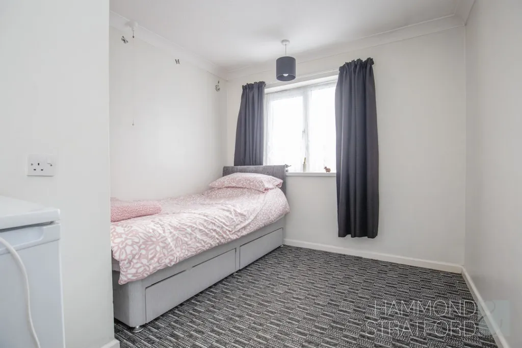 Halford Road, Attleborough, photo 14