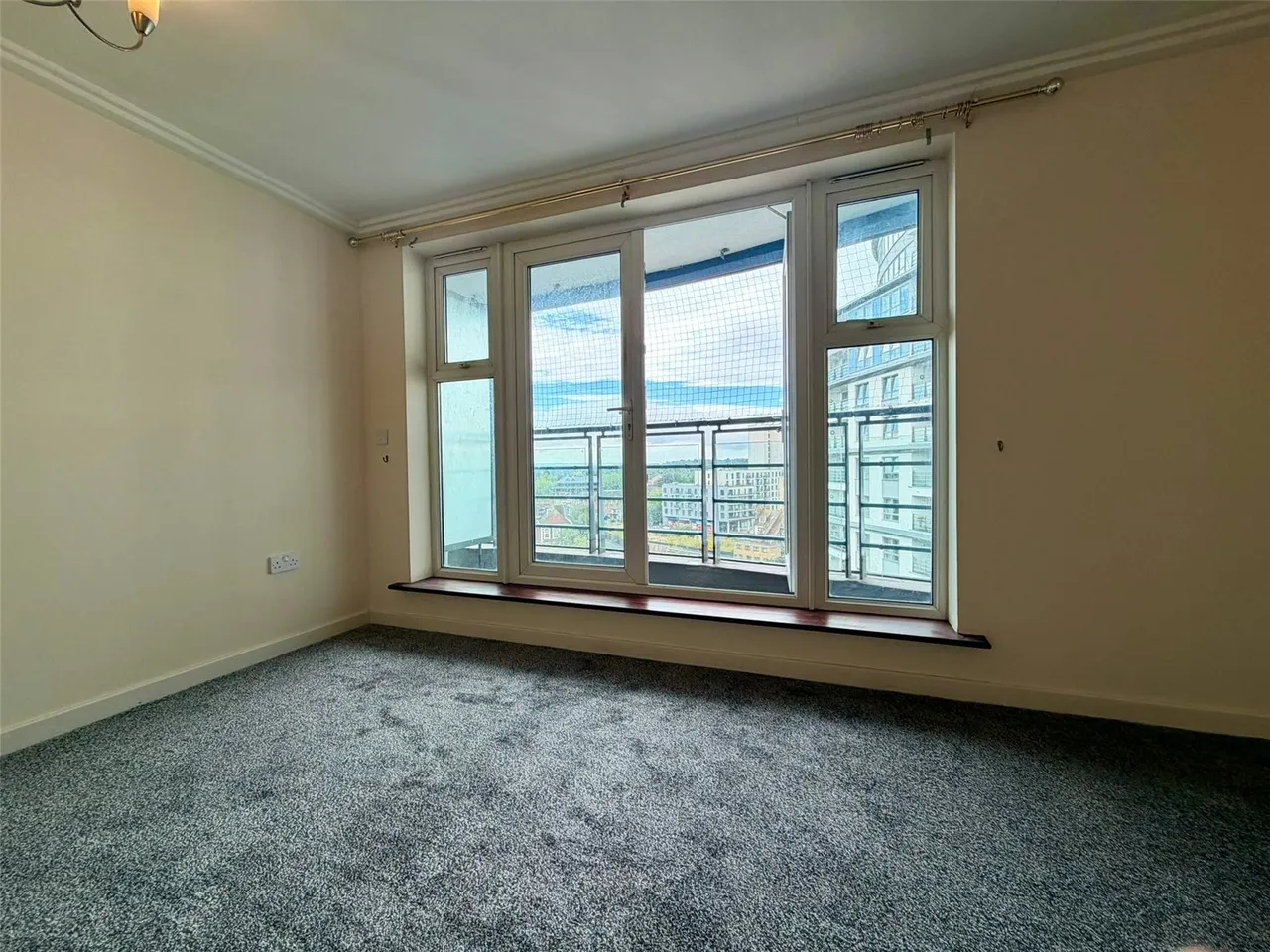 Oriental Road, Woking, GU22, photo 13