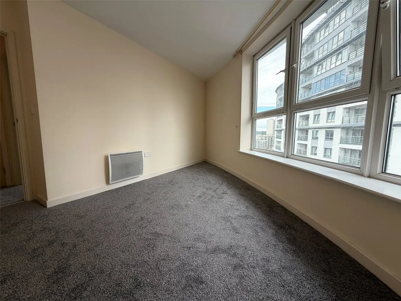 Oriental Road, Woking, GU22, photo 9