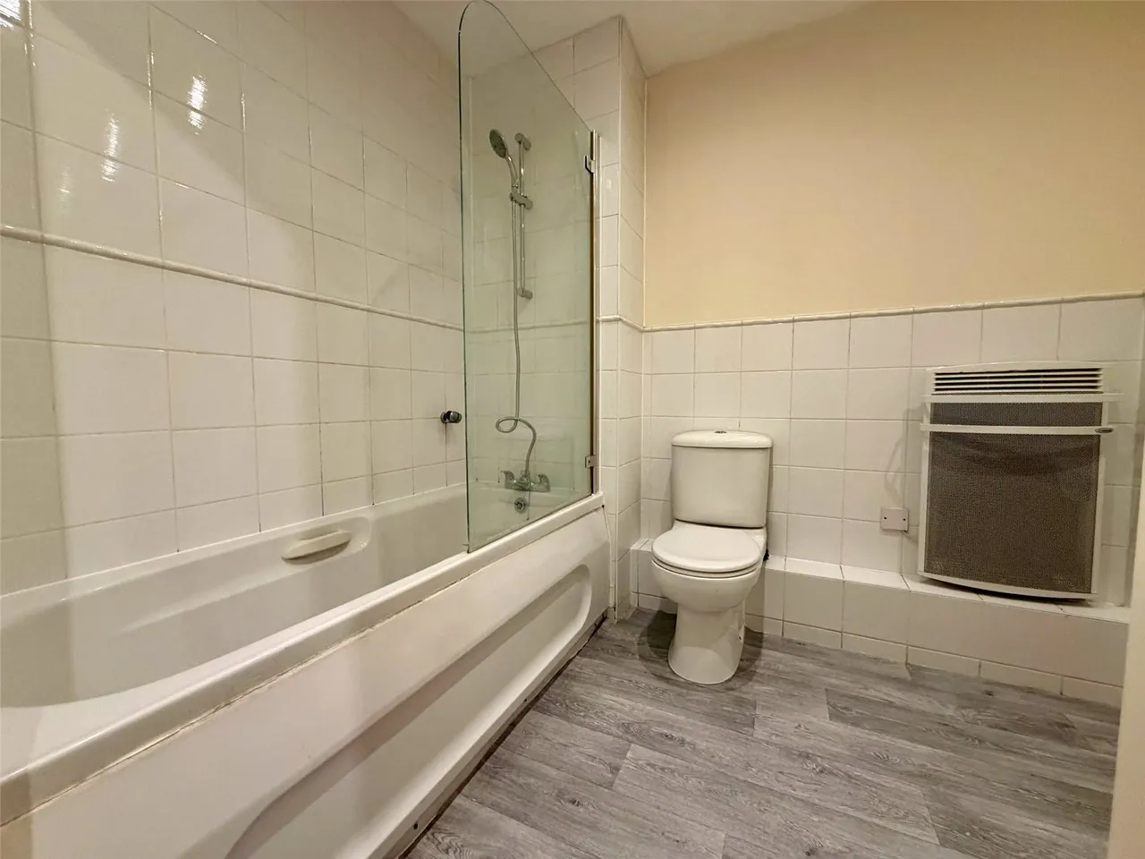 Oriental Road, Woking, GU22, photo 4