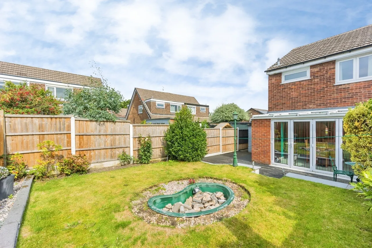 Chapel Close, Dukinfield, Greater Manchester, SK16, photo 23