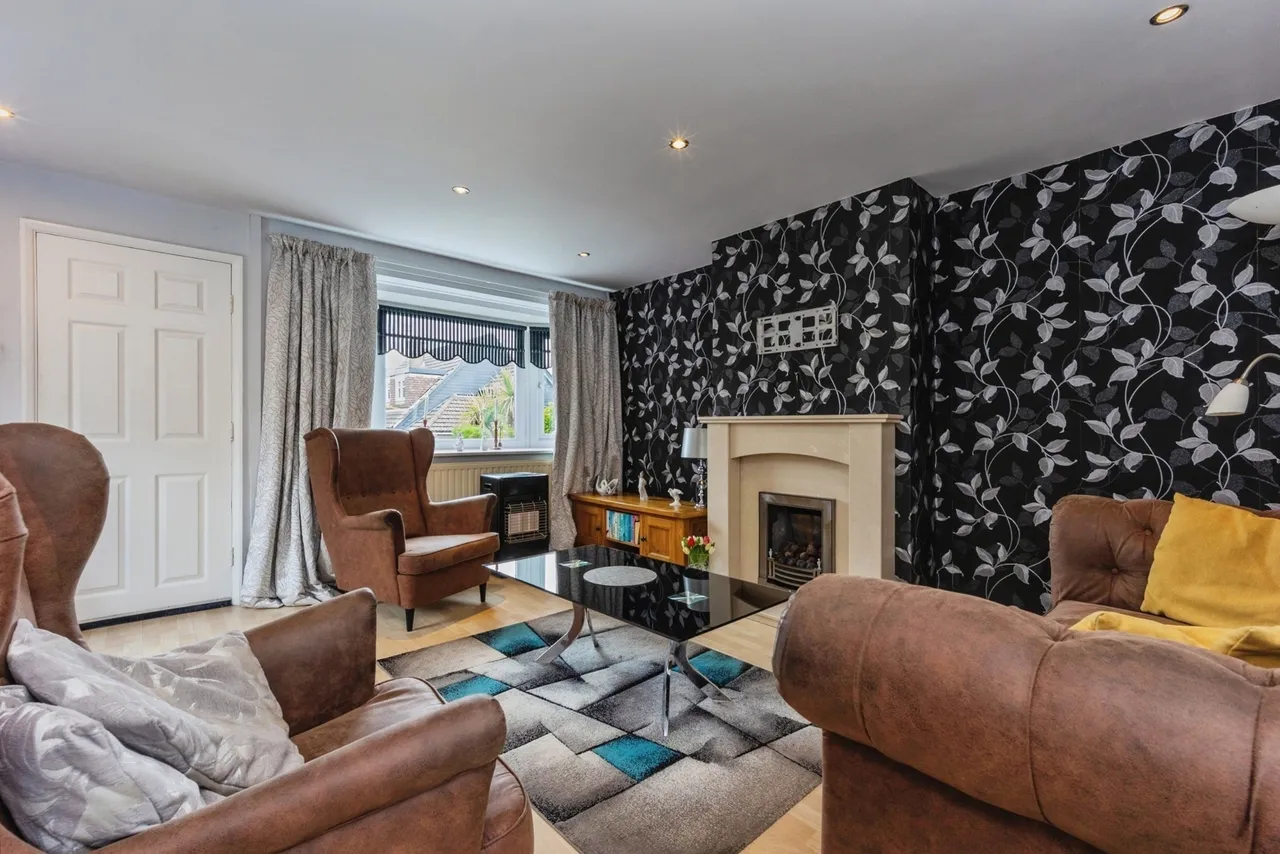Chapel Close, Dukinfield, Greater Manchester, SK16, photo 5
