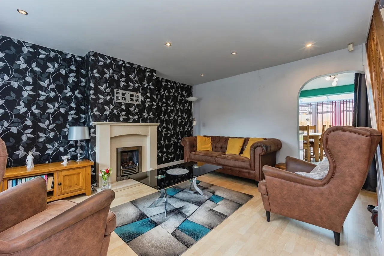 Chapel Close, Dukinfield, Greater Manchester, SK16, photo 4