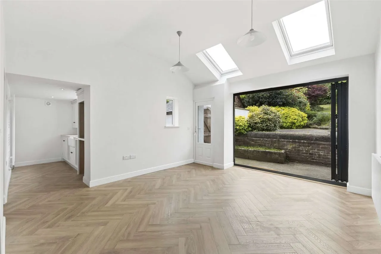 Old Hall Street, Malpas, Cheshire, SY14 8NE, photo 7