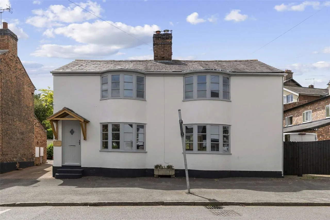 4 bed house for sale — Old Hall Street, Malpas, Cheshire, SY14 8NE
