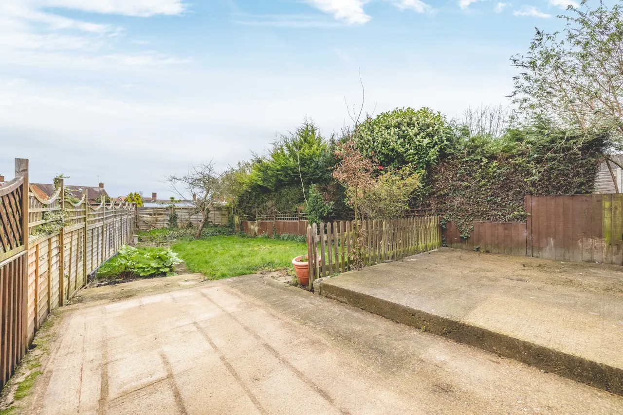 Clewer Hill Road, Windsor, Berkshire, SL4 4DX, photo 15