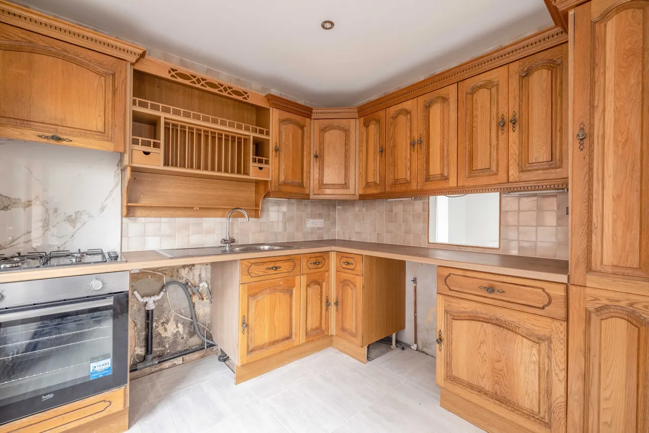 Clewer Hill Road, Windsor, Berkshire, SL4 4DX, photo 3