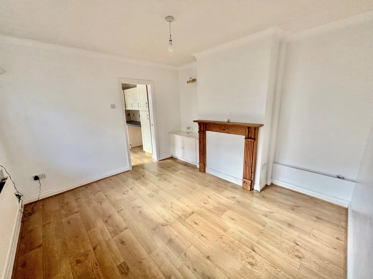 Highfield Road, Salisbury, SP2, photo 3