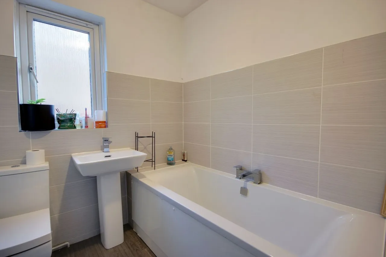 Hill Crest Drive, Beverley, HU17, photo 15