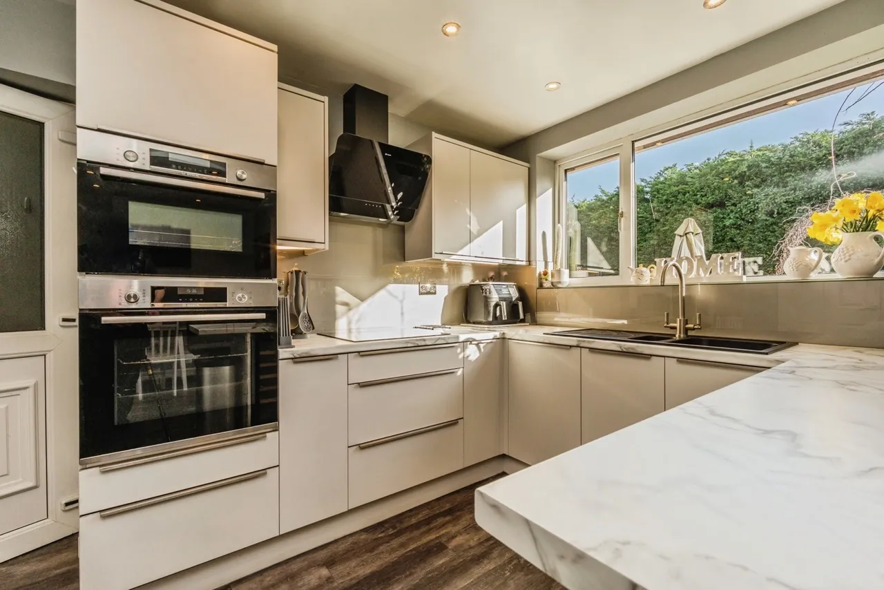 Baslow Drive, Heald Green, Cheadle, Greater Manchester, SK8, photo 4