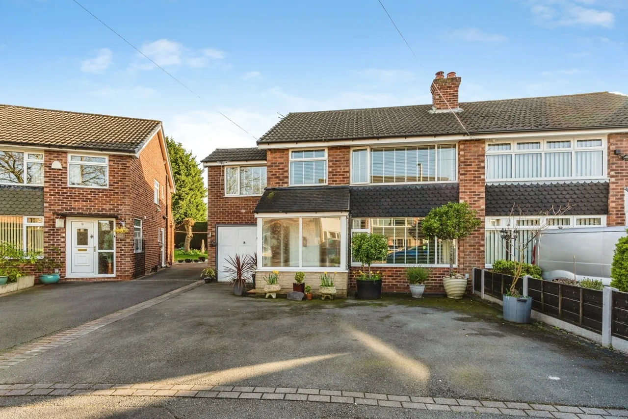 4 bed house for sale — Baslow Drive, Heald Green, Cheadle, Greater Manchester, SK8