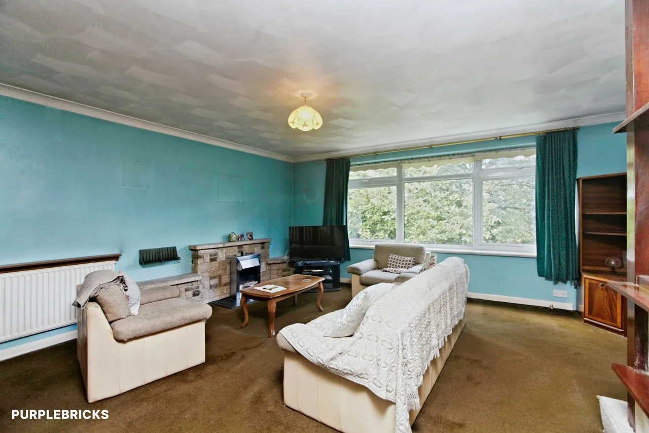 3 bed house for sale, Hyrstdene, South Croydon, CR2