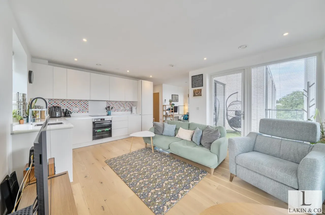 5 Hornchurch Road, Uxbridge, UB10 0YH, photo 5