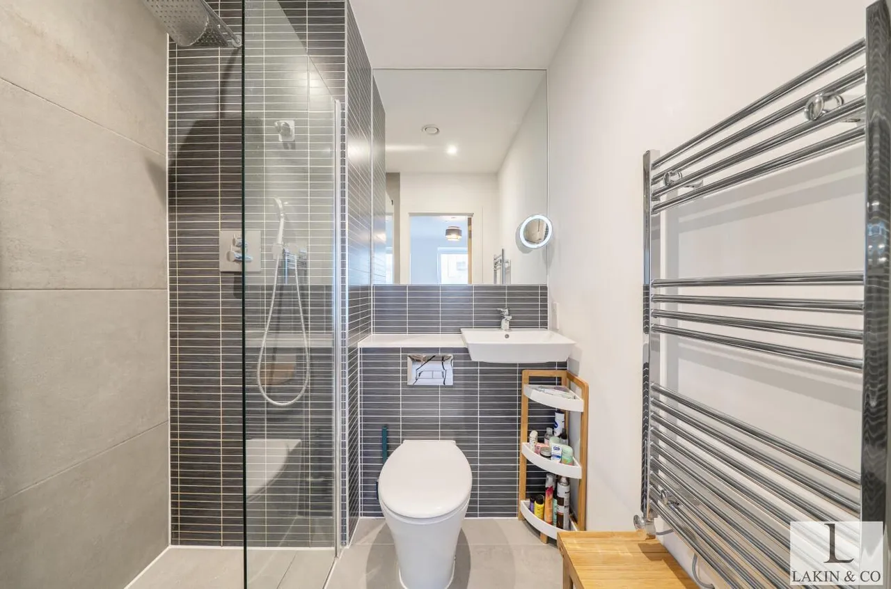 5 Hornchurch Road, Uxbridge, UB10 0YH, photo 7