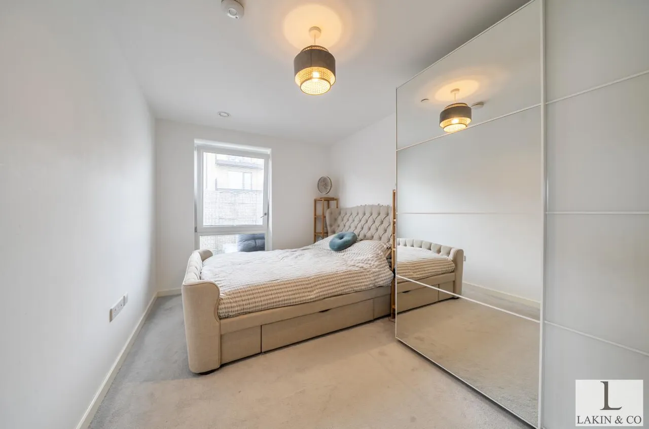 5 Hornchurch Road, Uxbridge, UB10 0YH, photo 4