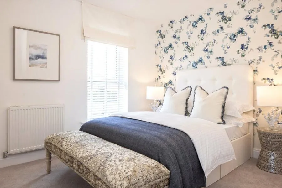 Hailwood Avenue, Buckler's Park, RG45, photo 7
