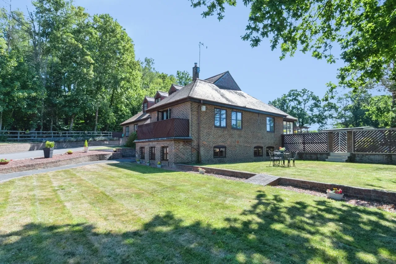 Brook, Lyndhurst, SO43, photo 21